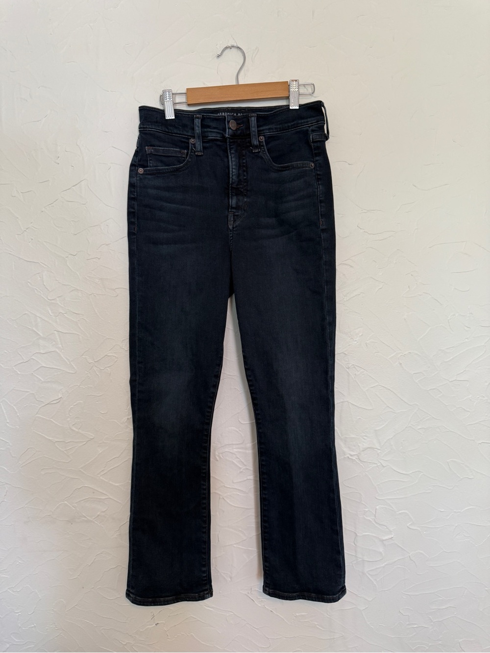 Veronica Beard Carly Kick Flare High Rise Jeans. Dark Wash. Size 27